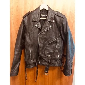 VINTAGE Gen 30 yr old black leather biker jacket
